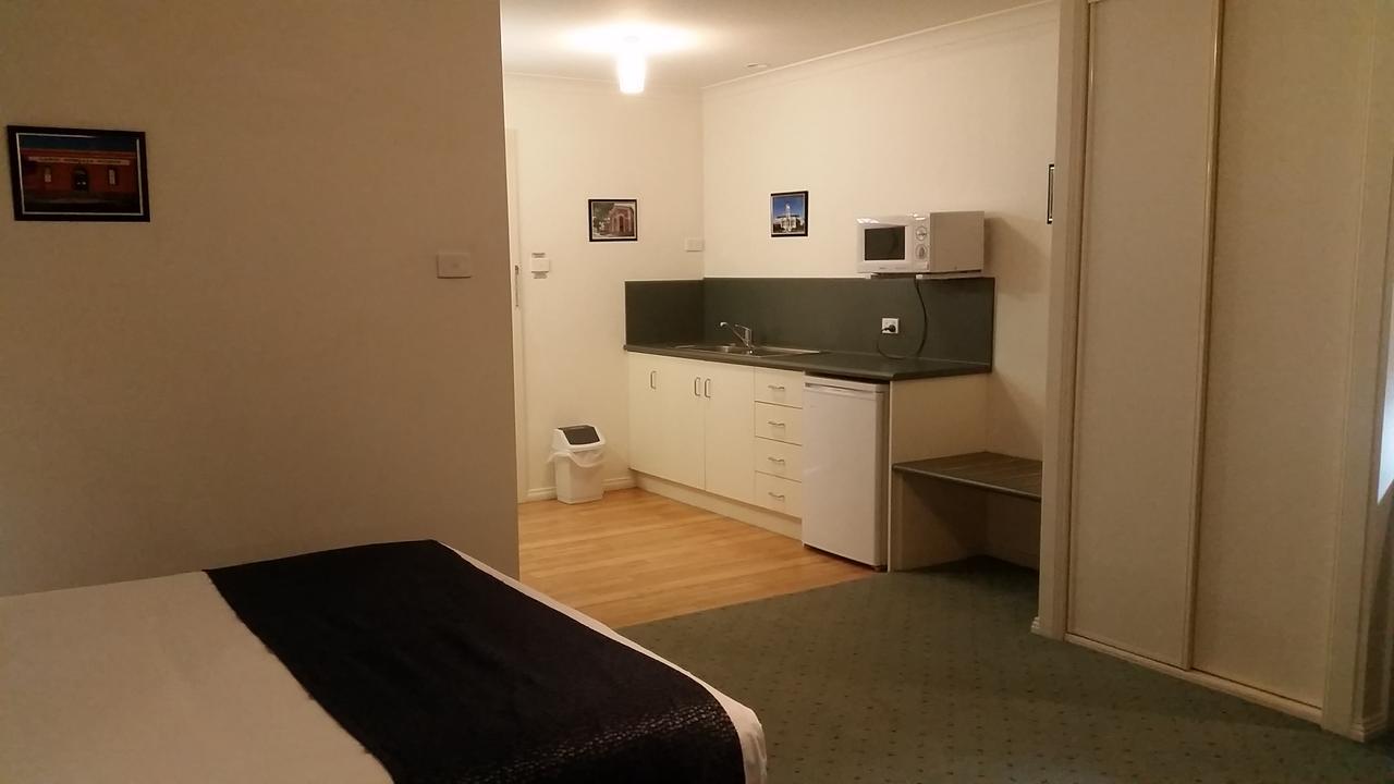 Ararat Southern Cross Motor Inn エクステリア 写真