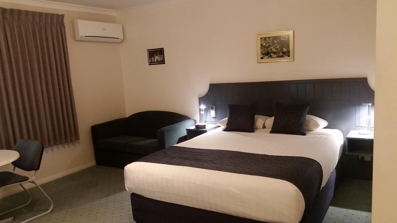 Ararat Southern Cross Motor Inn エクステリア 写真